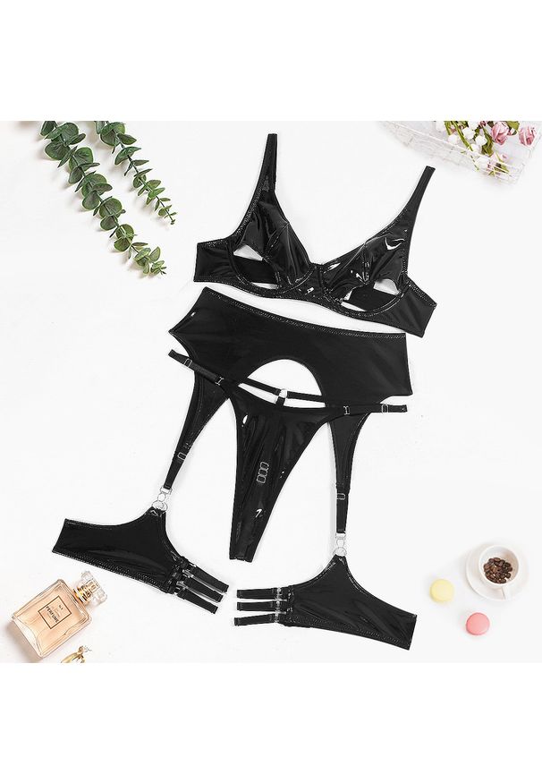 Intica - Komplet bielizny z delikatnym biustonoszem i majtkami Dea. Kolor: czarny. Materiał: materiał, skóra