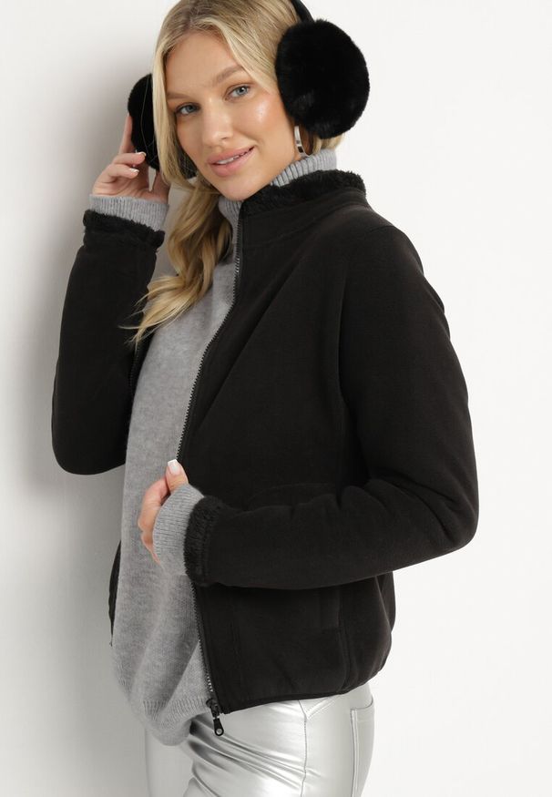 Born2be - Czarna Welurowa Bluza na Suwak Asiyana. Okazja: na co dzień. Kolor: czarny. Materiał: welur. Długość rękawa: długi rękaw. Długość: długie. Wzór: aplikacja. Styl: casual