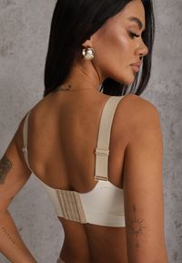 Renee - Jasnobeżowy Biustonosz z Zapięciem na Haftki Oledis. Kolor: beżowy #5