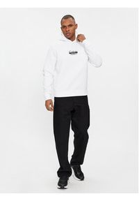 Calvin Klein Bluza Logo K10K112251 Biały Regular Fit. Kolor: biały. Materiał: bawełna