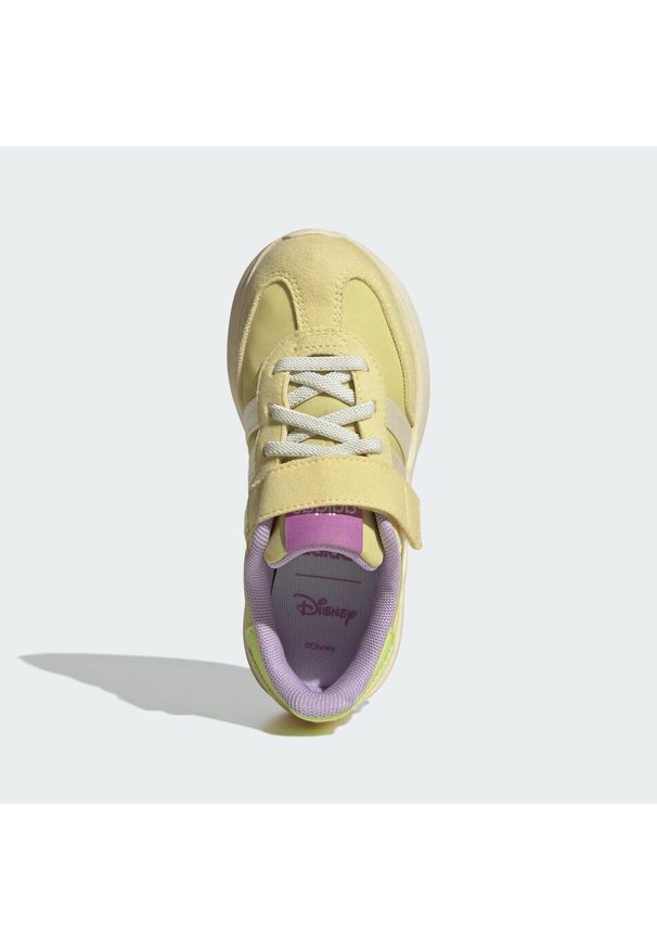 Adidas - Buty adidas Disney Tiana Run 70s 2.0 dla dzieci. Kolor: żółty, biały, wielokolorowy, różowy. Wzór: motyw z bajki. Sport: bieganie