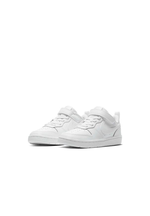Buty do chodzenia dla dzieci Nike Court Borough Low 2 Psv. Zapięcie: rzepy. Kolor: biały. Materiał: tkanina, materiał, skóra, syntetyk. Szerokość cholewki: normalna. Model: Nike Court. Sport: turystyka piesza
