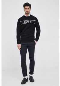 BOSS - Boss Sweter wełniany męski kolor czarny. Okazja: na co dzień. Kolor: czarny. Materiał: wełna. Długość rękawa: długi rękaw. Długość: długie. Styl: casual