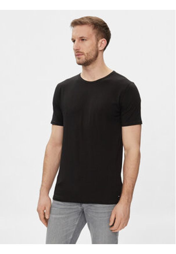 TOMMY HILFIGER - Tommy Hilfiger Komplet 3 t-shirtów UM0UM03138 Czarny Regular Fit. Kolor: czarny. Materiał: bawełna