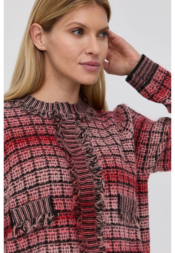 TwinSet - Twinset Kardigan z domieszką wełny damski kolor czerwony. Okazja: na co dzień. Kolor: czerwony. Materiał: wełna. Wzór: ze splotem. Styl: casual