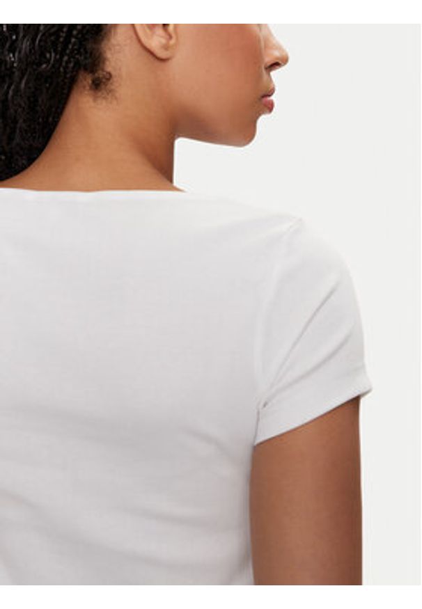 Tommy Jeans T-Shirt Henley DW0DW18669 Biały Slim Fit. Typ kołnierza: typu henley. Kolor: biały. Materiał: bawełna