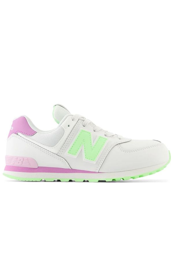 Buty New Balance GC574CX - multikolor. Okazja: na uczelnię, na co dzień. Kolor: wielokolorowy. Materiał: guma, syntetyk, materiał. Szerokość cholewki: normalna. Model: New Balance 574