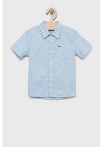 TOMMY HILFIGER - Tommy Hilfiger koszula dziecięca kolor niebieski. Typ kołnierza: kołnierzyk klasyczny. Kolor: niebieski. Materiał: tkanina, bawełna. Wzór: gładki. Styl: klasyczny #1