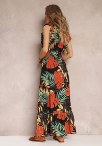 Renee - Czarna Kopertowa Sukienka Maxi z Wiskozy z Gumkami w Talii Leamone. Typ kołnierza: kołnierz z falbankami. Kolor: czarny. Materiał: wiskoza. Długość rękawa: bez rękawów. Typ sukienki: kopertowe. Długość: maxi