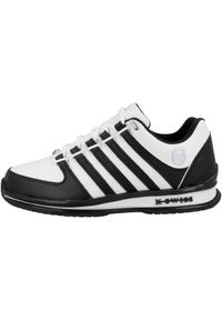 Buty do chodzenia męskie K-Swiss Rinzler. Zapięcie: sznurówki. Kolor: biały. Materiał: guma, tkanina, skóra. Szerokość cholewki: normalna. Sport: turystyka piesza