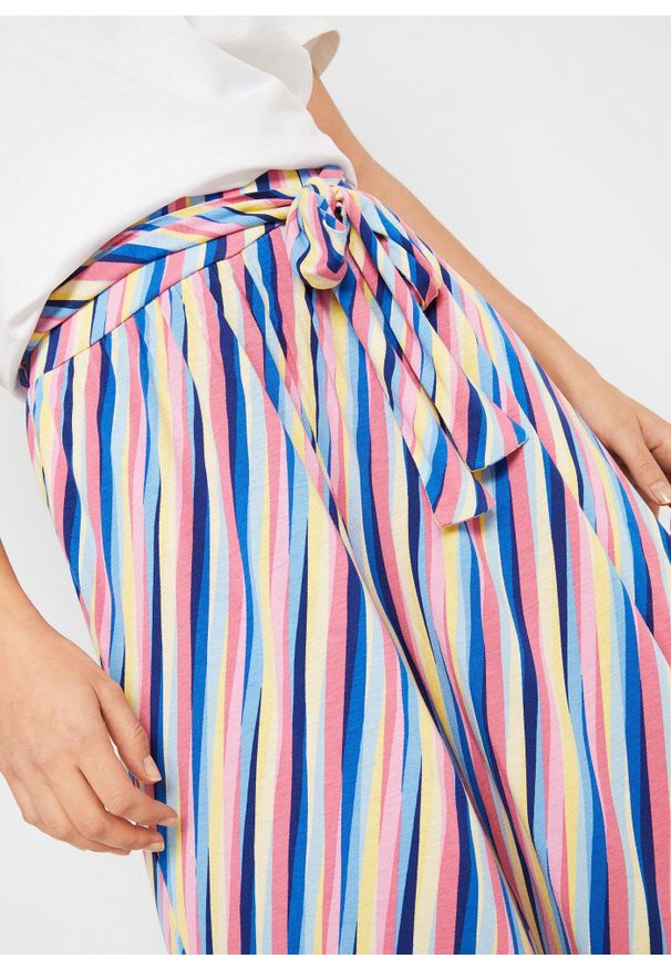 bonprix - Spodnie palazzo z dżerseju w paski, z miękkiego materiału z wiskozą. Kolor: różowy. Materiał: jersey, wiskoza, materiał. Wzór: paski