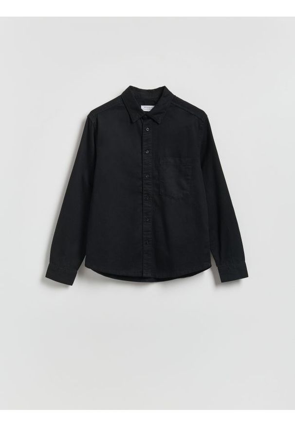 Reserved - Jeansowa koszula regular fit - czarny. Kolor: czarny. Materiał: jeans