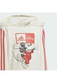 Adidas - Zestaw adidas x Disney Mickey Mouse Hoodie and Jogger. Okazja: na uczelnię. Kolor: czerwony, biały, wielokolorowy. Materiał: dresówka. Wzór: motyw z bajki. Styl: sportowy