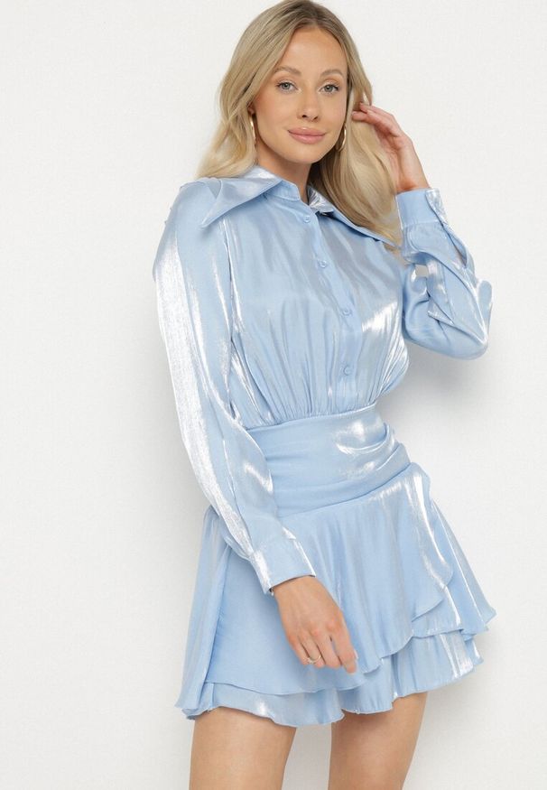 Born2be - Niebieska Sukienka z Wiskozy o Koszulowym Kroju z Falbankami Liova. Typ kołnierza: kołnierz z falbankami. Kolor: niebieski. Materiał: wiskoza. Typ sukienki: koszulowe