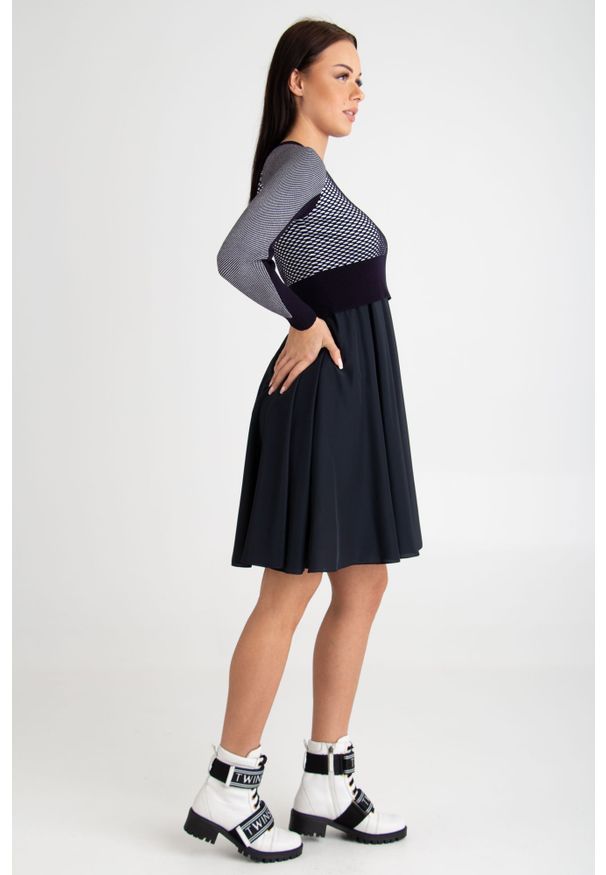 Sportmax Code - SUKIENKA SPLUGA sportmax code. Styl: elegancki