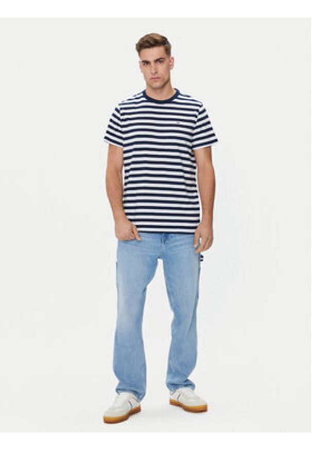Tommy Jeans T-Shirt Entry DM0DM20420 Granatowy Slim Fit. Kolor: niebieski. Materiał: bawełna