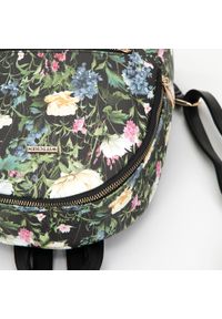 Wittchen - Damski plecak z ekoskóry w kwiaty zaokrąglony czarny. Kolor: czarny. Materiał: skóra ekologiczna. Wzór: kwiaty. Styl: elegancki #5