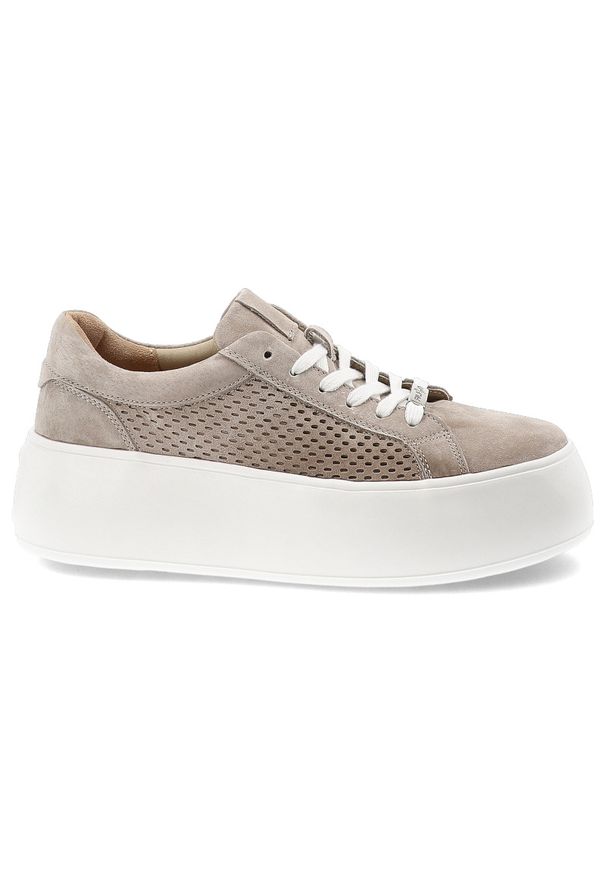 Sneakersy damskie Filippo, cholewka ze skóry naturalnej zamszowej perforowane wstawki po bokach wiązany fason, beżowe, DP7520/26. Okazja: na co dzień. Zapięcie: sznurówki. Kolor: beżowy. Materiał: zamsz, skóra. Szerokość cholewki: normalna. Obcas: na platformie. Styl: elegancki, casual