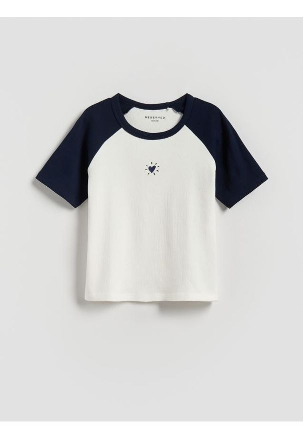 Reserved - T-shirt z wypukłym nadrukiem - granatowy. Kolor: niebieski. Materiał: bawełna. Wzór: nadruk