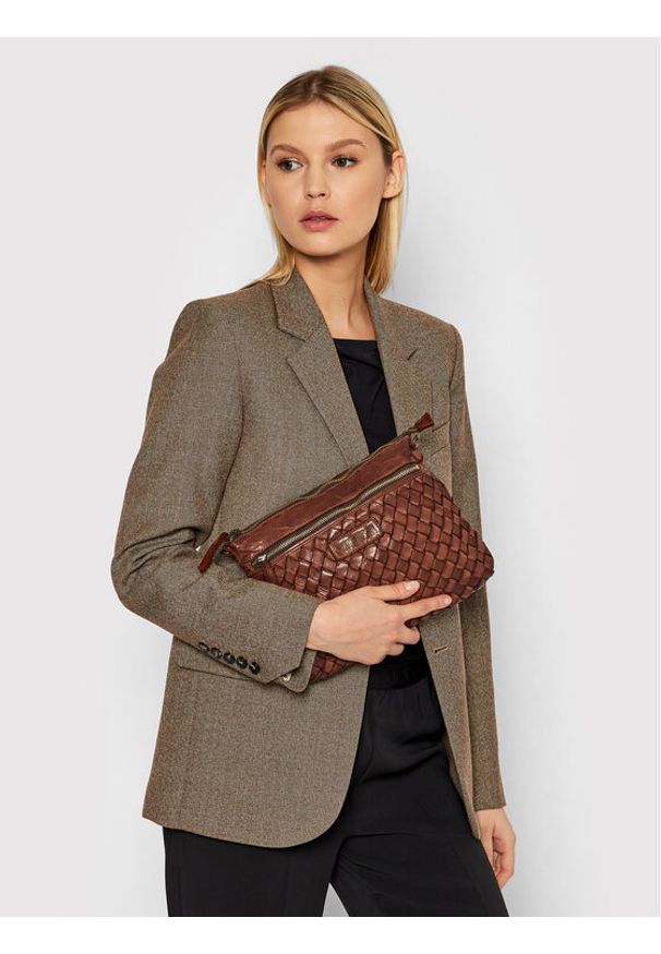 Pikolinos Torebka WHA-181 Brązowy. Kolor: brązowy. Materiał: skórzane