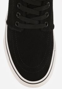 Born2be - Czarne Klasyczne Tenisówki z Ozdobnym Paskiem przy Podeszwie Ranora. Zapięcie: pasek. Kolor: czarny. Materiał: jeans, dresówka. Szerokość cholewki: normalna. Wzór: gładki. Styl: klasyczny #3