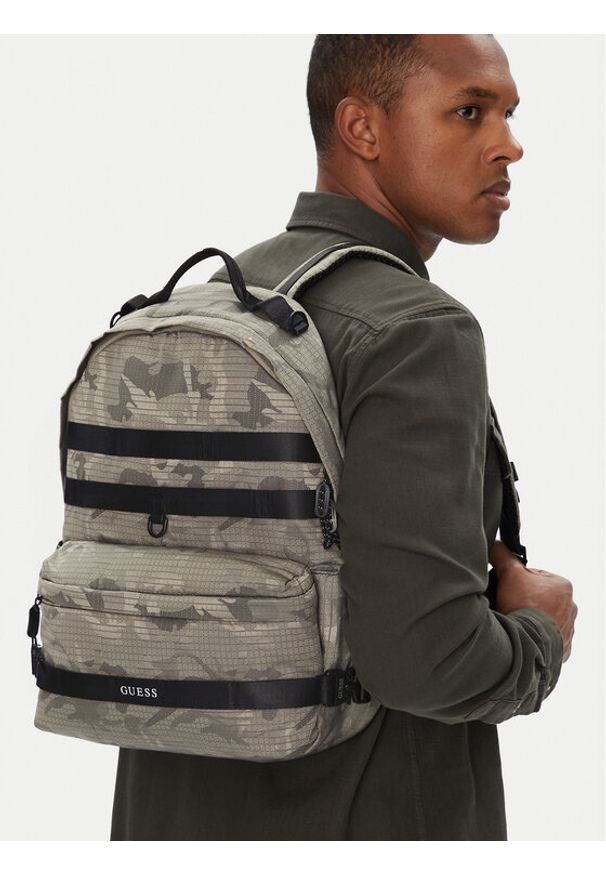 Guess Plecak HMASNC P5375 Khaki. Kolor: brązowy. Materiał: materiał