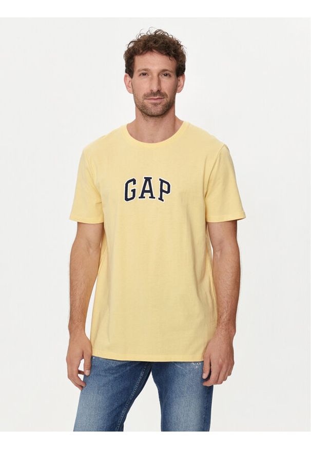 GAP - Gap T-Shirt 570044-10 Żółty Regular Fit. Kolor: żółty. Materiał: bawełna