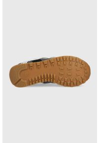 New Balance sneakersy WL574PQ2 kolor czarny. Nosek buta: okrągły. Zapięcie: sznurówki. Kolor: czarny. Materiał: guma. Model: New Balance 574 #5