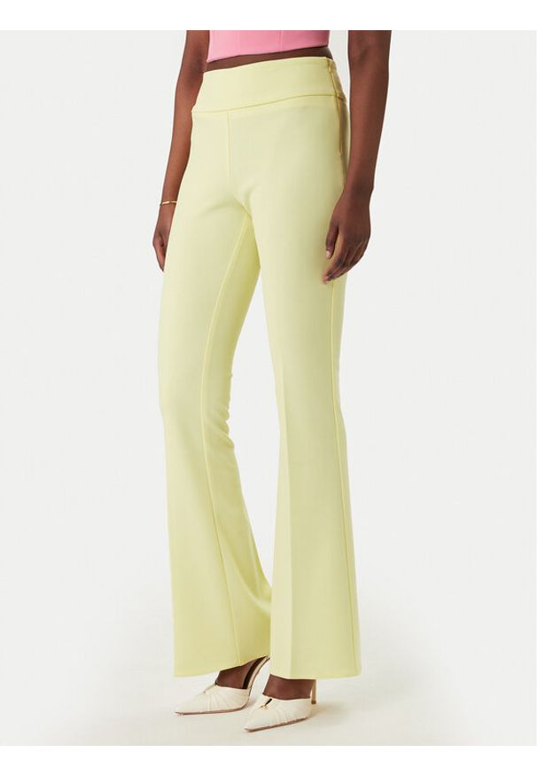 Rinascimento Spodnie materiałowe CFC0127875003 Żółty Straight Fit. Kolor: żółty. Materiał: syntetyk