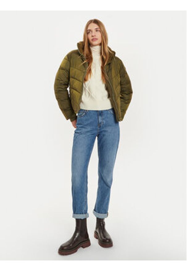 Wrangler Kurtka zimowa 112356502 Zielony Regular Fit. Kolor: zielony. Materiał: syntetyk. Sezon: zima