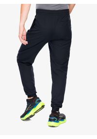 Spodnie męskie Under Armour Unstoppable Joggers. Kolor: czarny