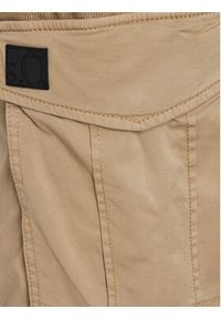 s.Oliver Spodnie materiałowe 2149552 Beżowy Regular Fit. Kolor: beżowy. Materiał: bawełna