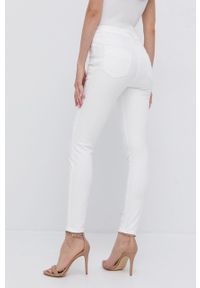 Elisabetta Franchi Jeansy damskie high waist. Stan: podwyższony. Kolor: biały. Wzór: aplikacja #3