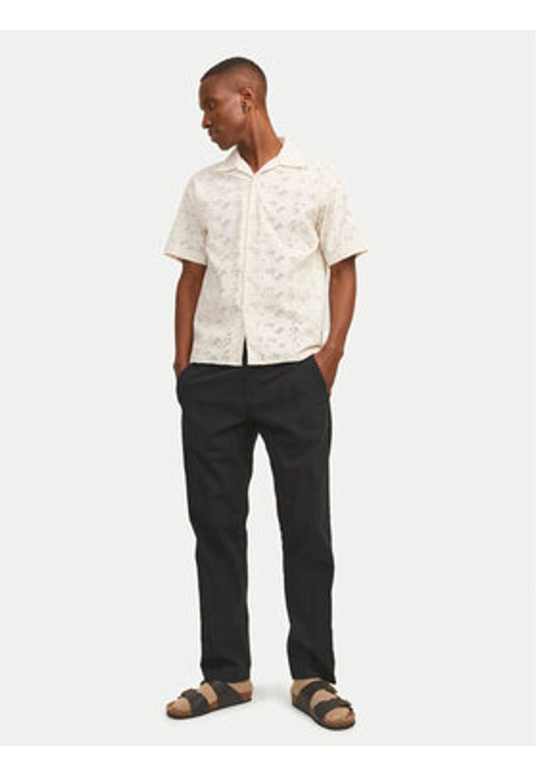 Jack & Jones Spodnie materiałowe Summer 12248606 Czarny Relaxed Fit. Kolor: czarny. Materiał: bawełna