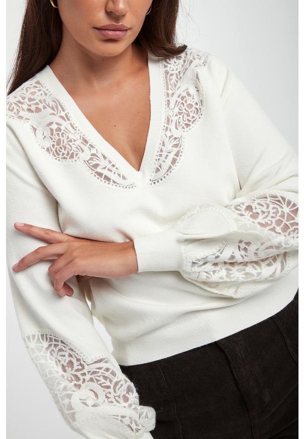 Twinset Milano - Sweter damski z wełną TWINSET. Materiał: wełna