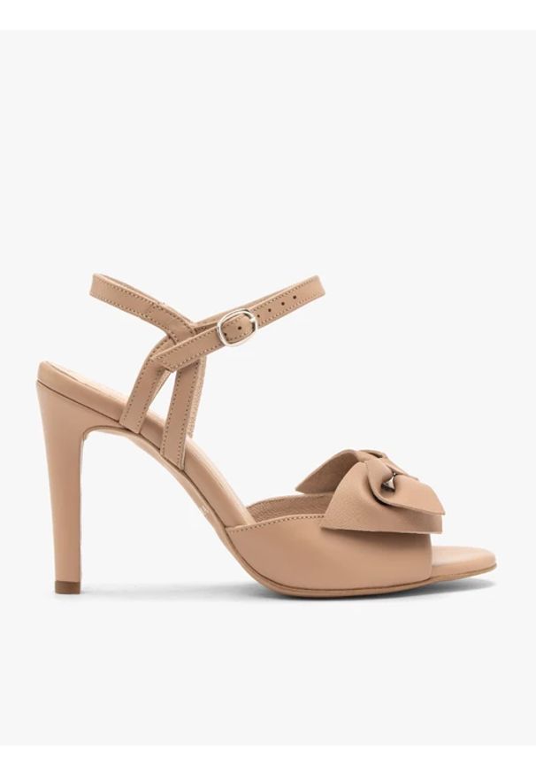 Ryłko - Beżowe sandały z odpinaną kokardą. Kolor: beżowy. Materiał: skóra. Obcas: na obcasie. Styl: street. Wysokość obcasa: średni