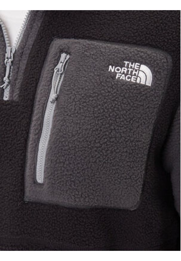 The North Face Polar Yumiori NF0A883S Czarny Regular Fit. Kolor: czarny. Materiał: syntetyk