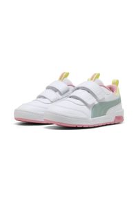 Tenisówki Puma Model Puma Multiflex 2 Color V P Kolor Biały. Kolor: zielony, biały, wielokolorowy. Materiał: syntetyk, tkanina. Sport: turystyka piesza