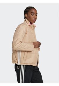 Adidas - adidas Kurtka przejściowa Short Puffer Jacket HM2614 Beżowy Loose Fit. Kolor: beżowy. Materiał: syntetyk #2