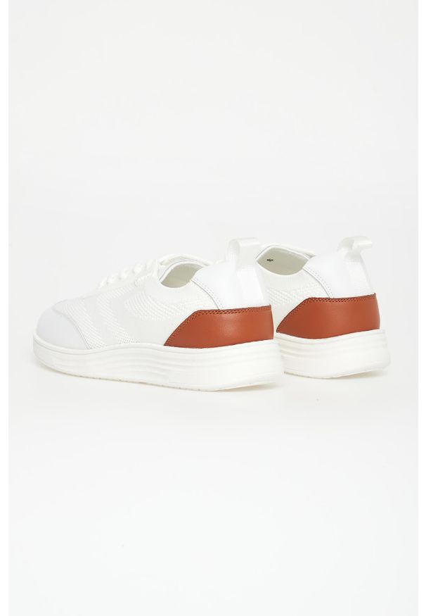Liu Jo - Sneakersy męskie skórzane LIU JO. Materiał: skóra