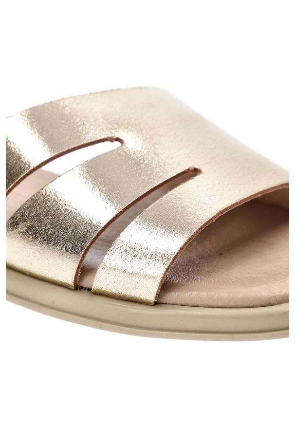 Złote Sandały Lemar Skórzane Buty Na Lato. Okazja: na co dzień, na spacer. Zapięcie: pasek. Kolor: złoty. Materiał: skóra. Sezon: lato. Styl: casual, elegancki