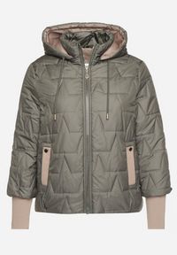 Born2be - Zielona Pikowana Kurtka o Prostym Kroju z Kapturem Tulorisa. Okazja: na co dzień, na spacer. Typ kołnierza: kaptur. Kolekcja: plus size. Kolor: zielony. Materiał: jeans. Wzór: aplikacja. Styl: klasyczny, casual, elegancki #4