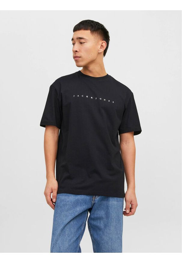 Jack & Jones - Jack&Jones T-Shirt Star 12234746 Czarny Relaxed Fit. Kolor: czarny. Materiał: bawełna