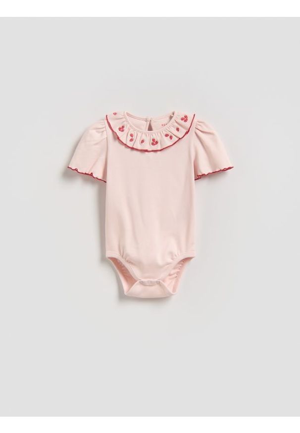 Reserved - Body z kołnierzykiem - pastelowy róż. Kolor: różowy. Materiał: dzianina, bawełna