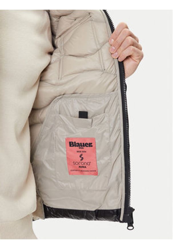 Blauer Kurtka przejściowa 25WBLUC02080 Czarny Regular Fit. Kolor: czarny. Materiał: syntetyk