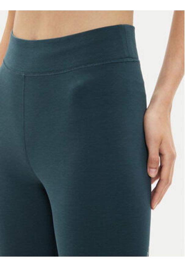 Nike Legginsy FB8766 Zielony Tight Fit. Kolor: zielony. Materiał: bawełna, syntetyk
