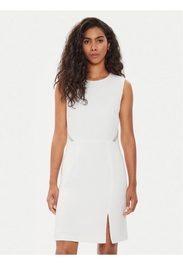 Morgan Sukienka koktajlowa 241-RFELIX Biały Slim Fit. Kolor: biały. Materiał: syntetyk. Styl: wizytowy