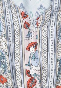 Born2be - Jasnoniebieska Sukienka Maxi z Gumką i Sznurkiem z Chwostami w Pasie Maryse. Kolor: niebieski. Sezon: wiosna, lato. Długość: maxi #3