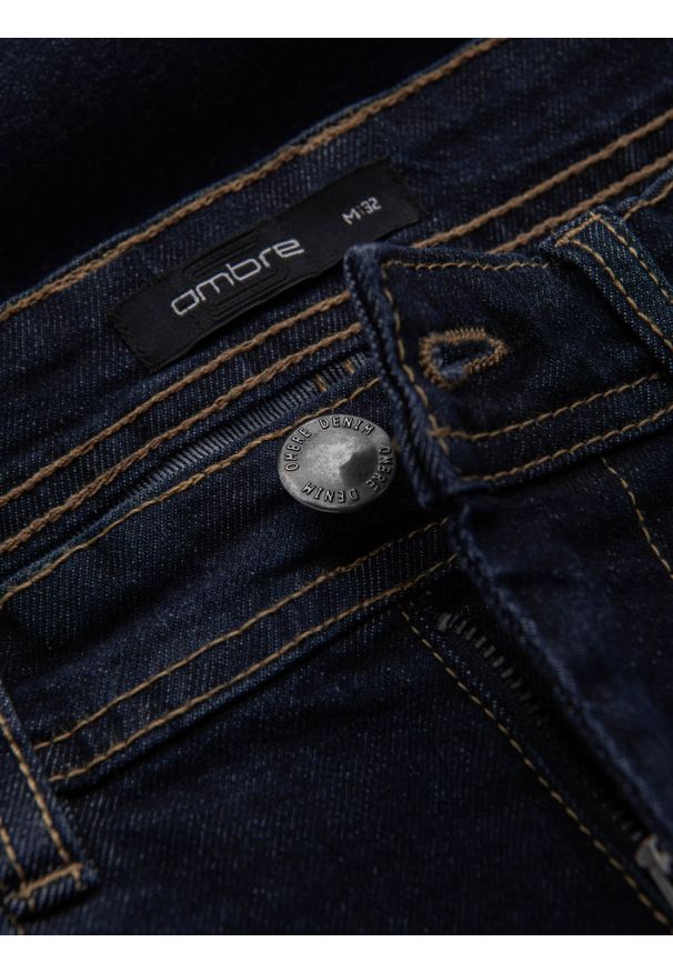 Ombre Clothing - Męskie szorty jeansowe z podwiniętymi nogawkami – granatowe V1 OM-SRDS-0134 - XXL. Okazja: na co dzień. Kolor: niebieski. Materiał: jeans. Długość: krótkie. Wzór: aplikacja, ze splotem. Sezon: lato. Styl: elegancki, casual