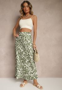 Renee - Zielono-Beżowa Panterkowa Spódnica z Wiskozy High Waist Fevirellea. Okazja: na co dzień, na spacer. Stan: podwyższony. Kolor: zielony. Materiał: wiskoza. Wzór: motyw zwierzęcy. Styl: casual, elegancki #3